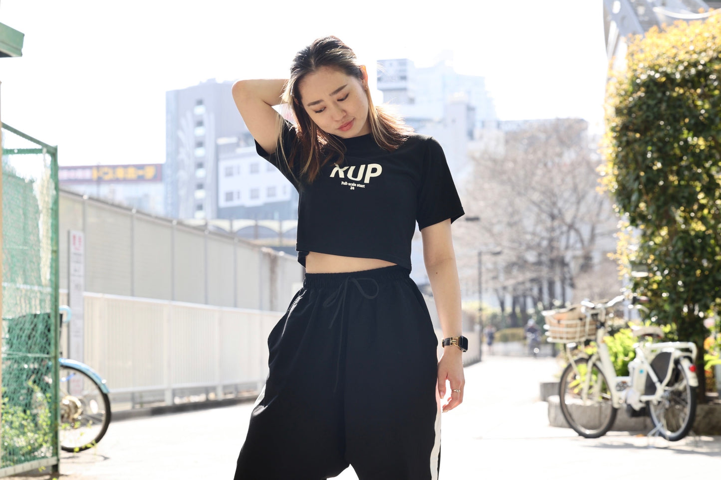 Full scale cropped Tshirt