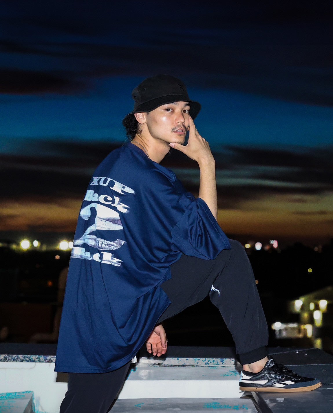 back 2 back Tshirt navy