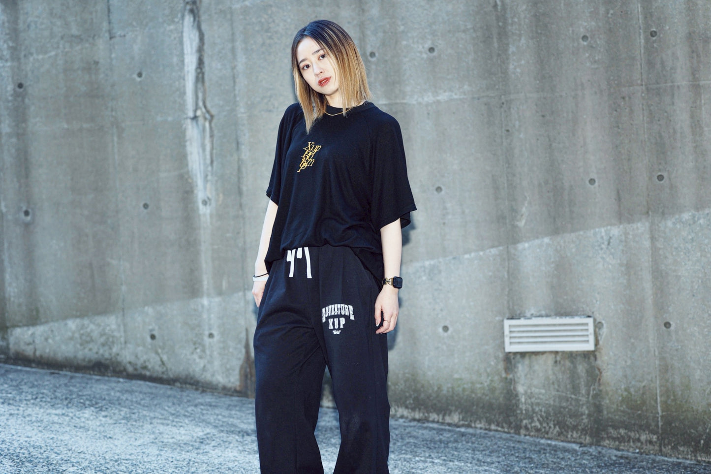 136bpm waffle Tshirt black×yellow