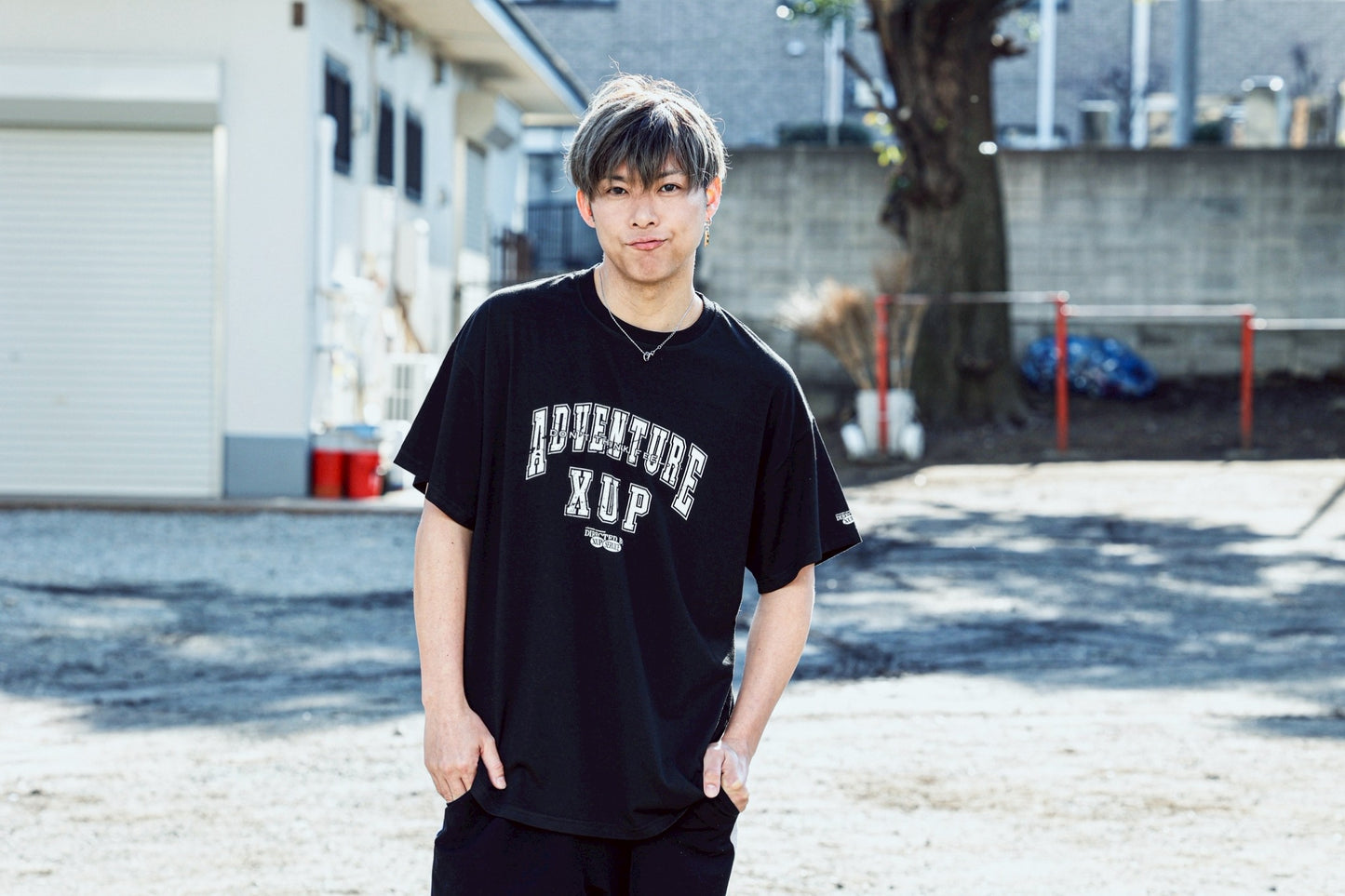 adventure Tshirt black