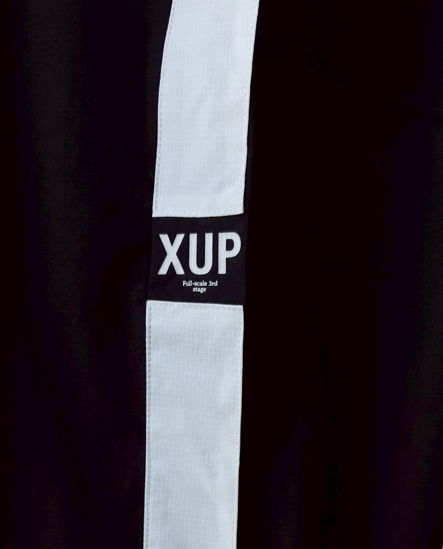 Full scale nylon cargo pants black