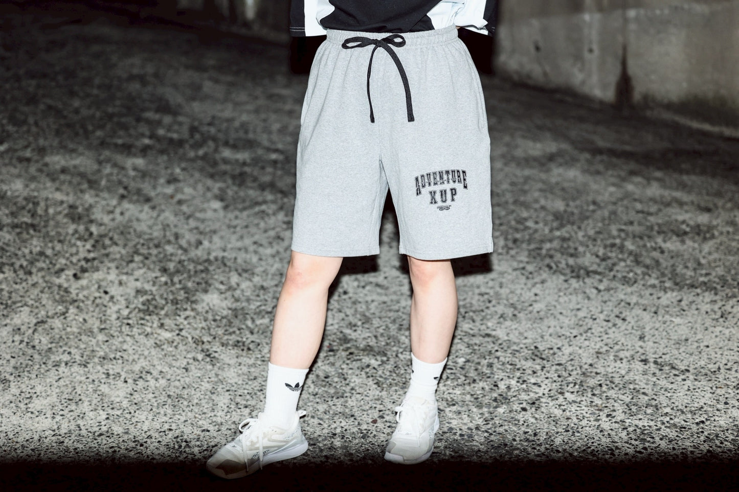 adventure half pants gray