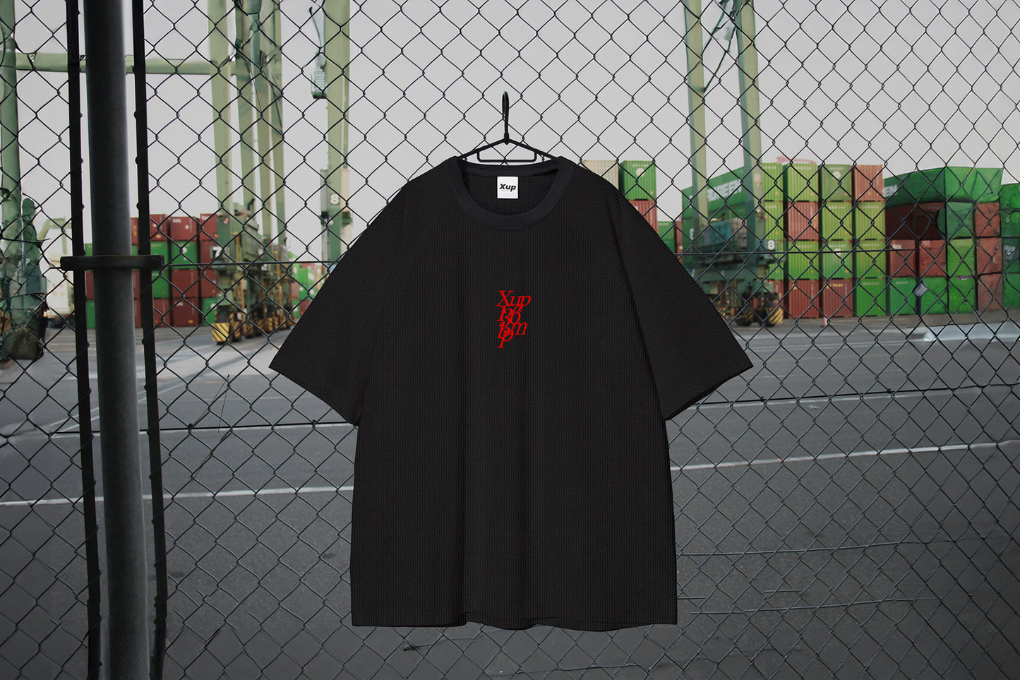 136bpm waffle Tshirt black×red