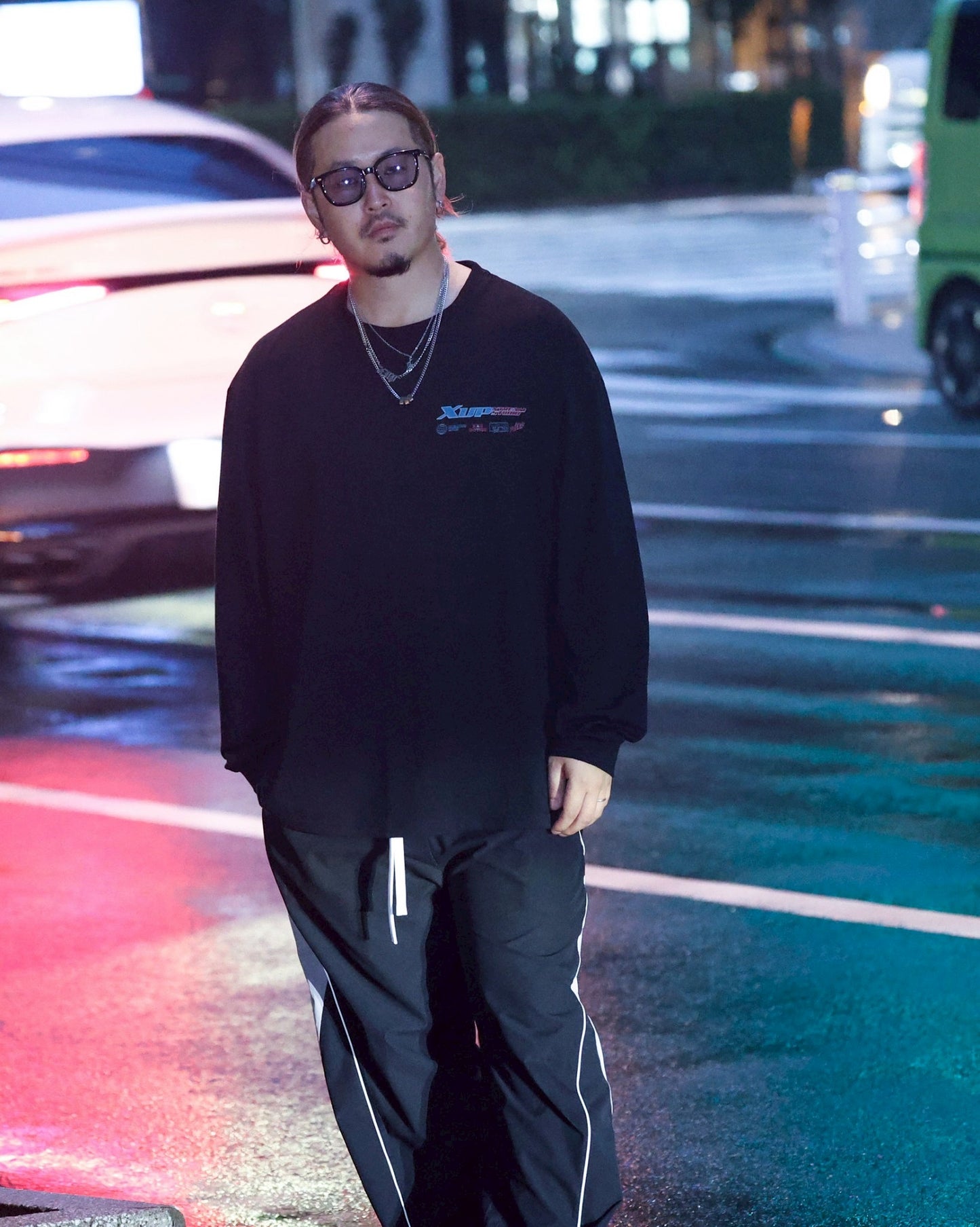 Live stream long sleeve black