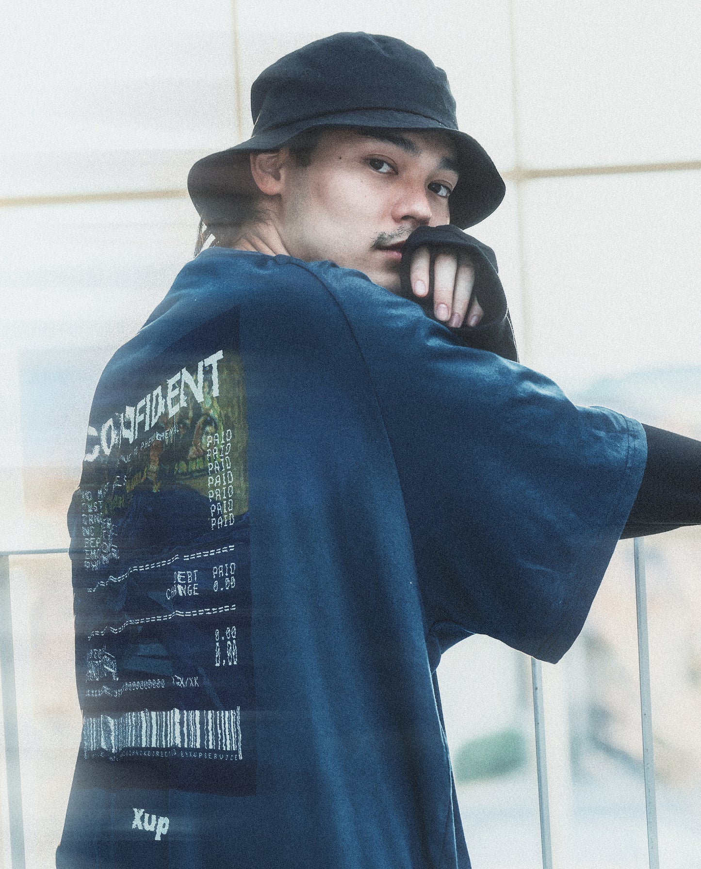 CONFIDENT T shirt indigo
