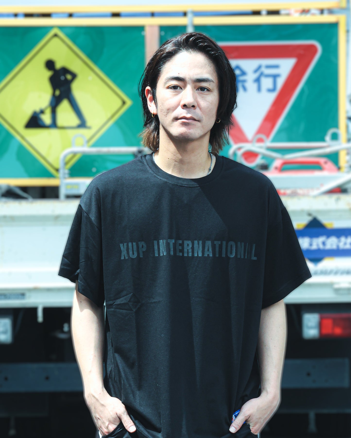 XUP international T shirt black