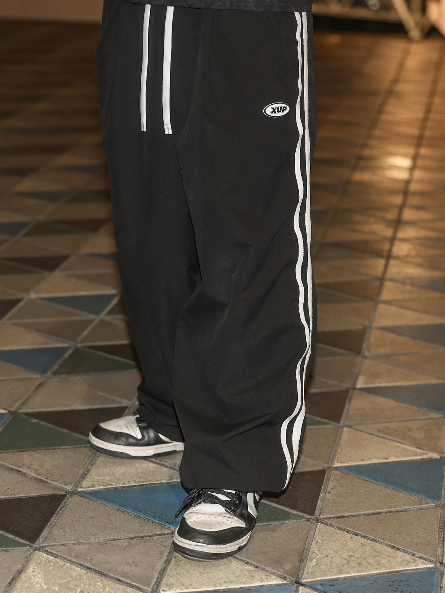 XUP LINE TRACK PANTS black